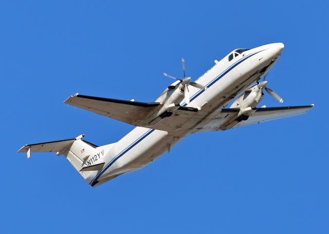 Beechcraft 1900 (N112YV)