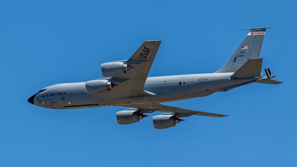 N10309 — - The Wisconsin ANG KC-135R
