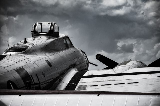 Boeing B-17 Flying Fortress (N5017N) - B17 at Tac air on June 20, 2018.