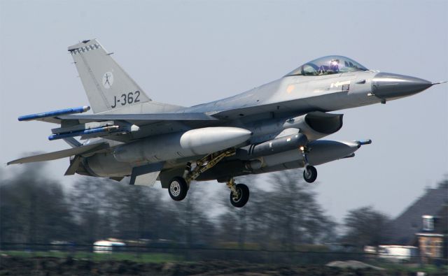 J362 — - Royal Netherlands AF F-16AM with registration J-362 is assigned to 323 sqn and was one of the host sqns of Frisian Flag 2010