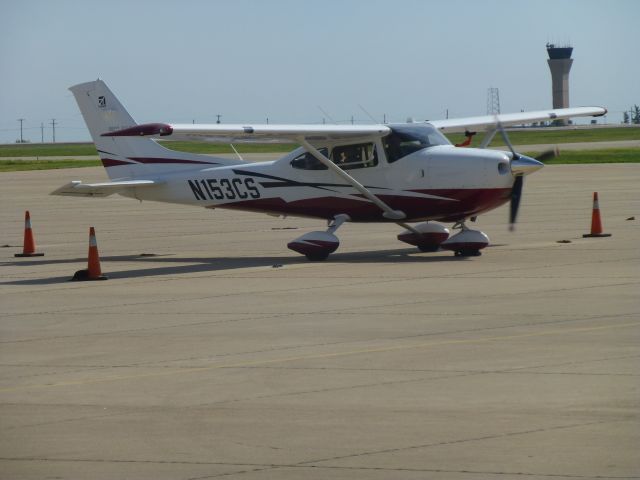 Cessna Skylane (N153CS)