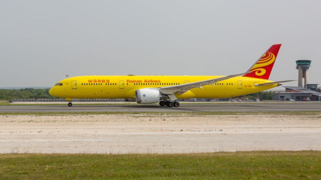 Boeing 787-8 (B-7302)