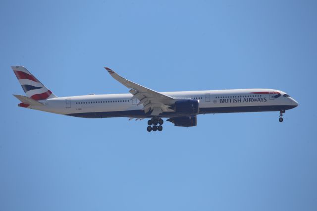 Airbus A350-1000 (G-XWBI)