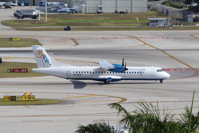 Aerospatiale ATR-72-600 (C6-BFW) - Bahamasair (UP) C6-BFW ATR 72-600 [cn 1436]br /Fort Lauderdale (FLL). Bahamasair flight UP141 taxis to the gate after arrival from Freeport Grand Bahama International (FPO).br /Taken from Terminal 1 car park roof level br /2018 04 07br /a rel=nofollow href=http://alphayankee.smugmug.com/Airlines-and-Airliners-Portfolio/Airlines/AmericasAirlines/Bahamasair-UPhttps://alphayankee.smugmug.com/Airlines-and-Airliners-Portfolio/Airlines/AmericasAirlines/Bahamasair-UP/a