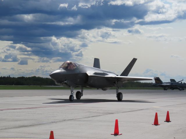 Lockheed F-35C (N5107)