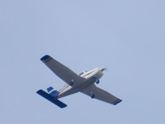 Piper Cherokee (N225RS) - JLN-br /07/12/22