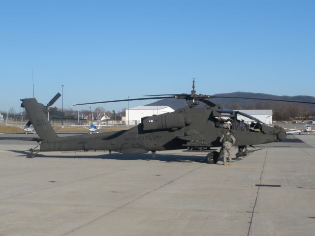 N000471 — - Fuel stop in Roanoke on 1/29/2009.Ferry flight to Pennsylvania for maintenance.