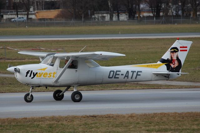 Cessna Commuter (OE-ATF)