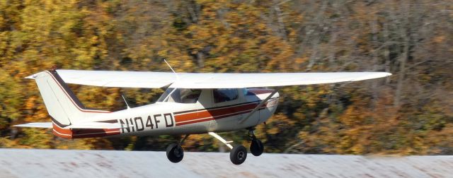 Cessna Commuter (N104FD) - Shortly after departure is this 1968 Cessna 150H Communter in the Autumn of 2022.