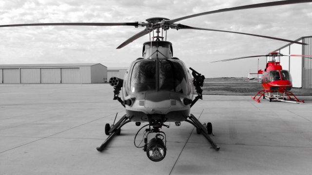 — — - HenriksenJetCenter, 2 Bell 407s