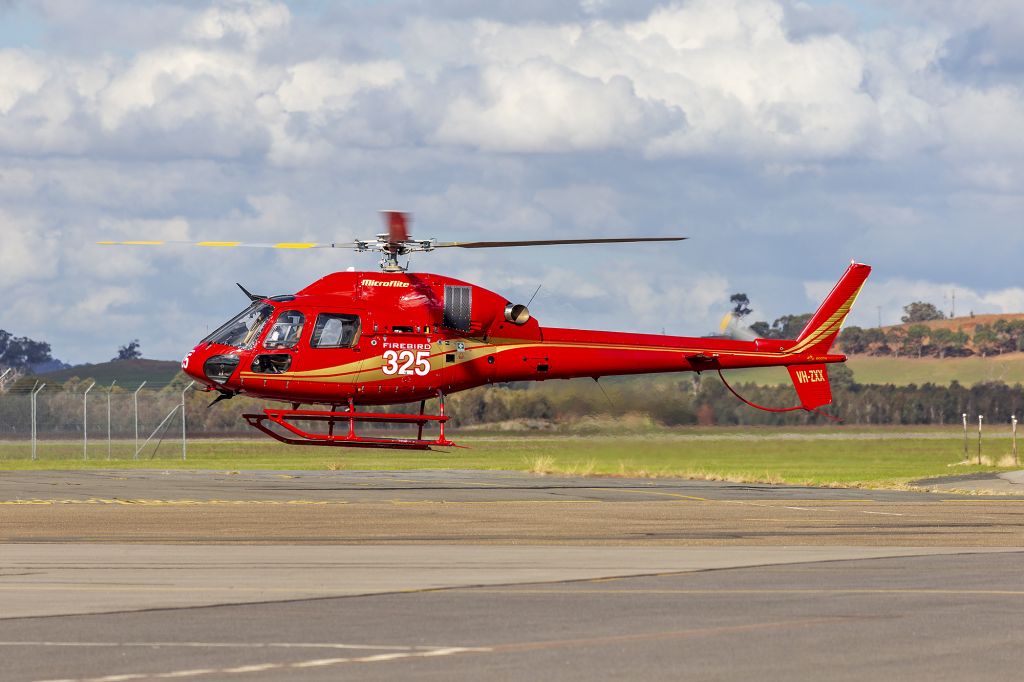 HELIBRAS VH-55 Esquilo (VH-ZXX) - Microflite (VH-ZXX) Eurocopter AS355NP Ecureuil at Wagga Wagga Airport