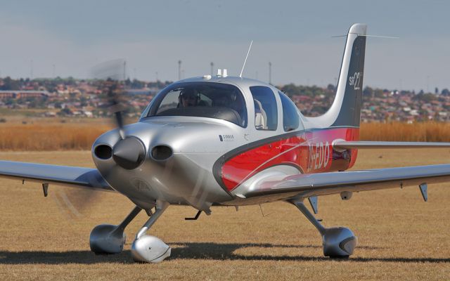 ZS-EDO — - Cirrus after start-up at local Fly-In in South Africa