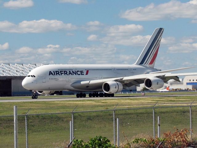 Airbus A380-800 (F-HPJE)