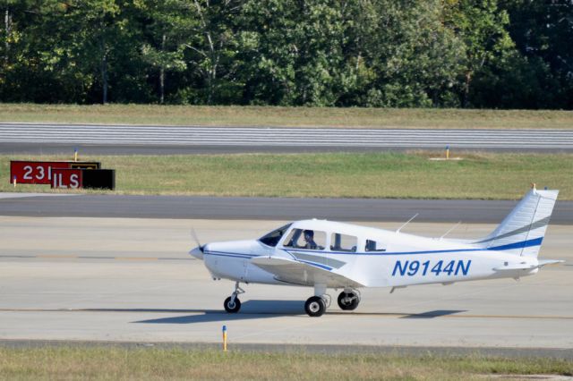 Piper Cherokee (N9144N)