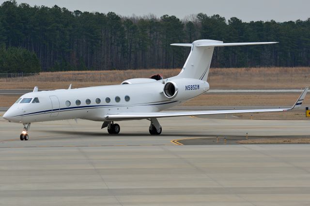 Gulfstream Aerospace Gulfstream V (N585DW) - newest G550 for Colleen Corp