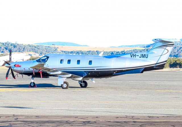 Pilatus PC-12 (VH-JMU)