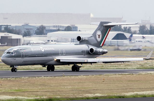 Boeing 727-100 (XC-MPF)