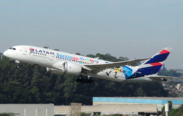 Boeing 787-8 (CC-BBE)