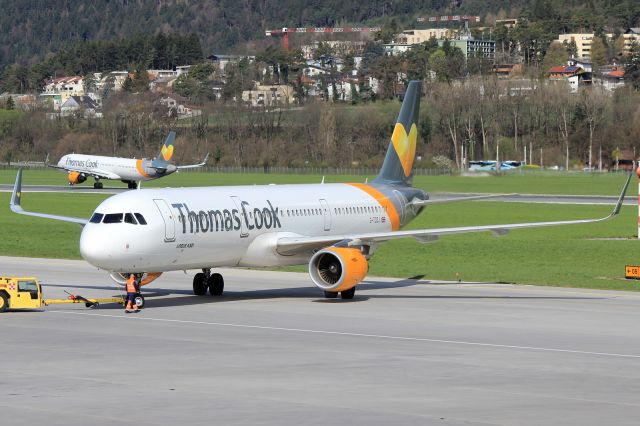 Airbus A321 (G-TCDJ)