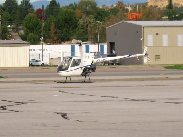 Robinson R-22 (N723ML) - PARKED AT FULLERTON