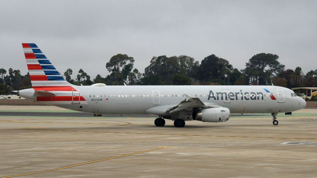 Airbus A321 (N524UW) - 9/27/21
