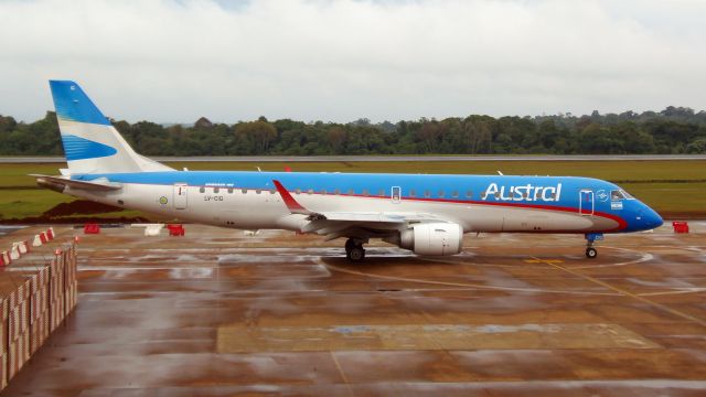 Embraer ERJ-190 (LV-CIG)