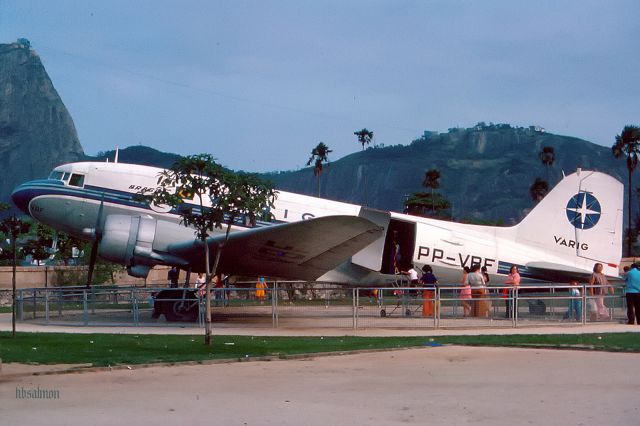 Douglas DC-3 (PP-VBF)