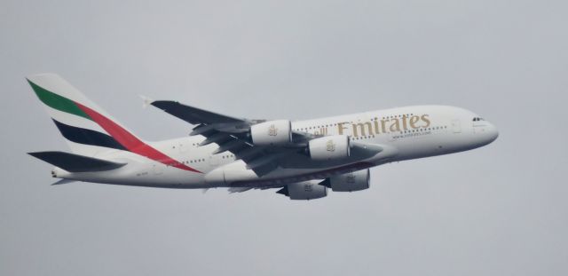 Airbus A380-800 (A6-EVH) - Minutes before landing, spring 2019.