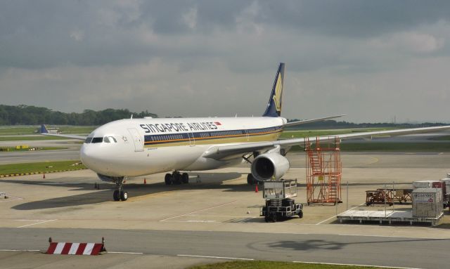 Airbus A330-300 (9V-SSC) - Singapore Airlines Airbus A330-343 9V-SSC in Singapore 