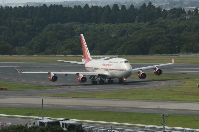 Boeing 747-400 (VT-EVA)