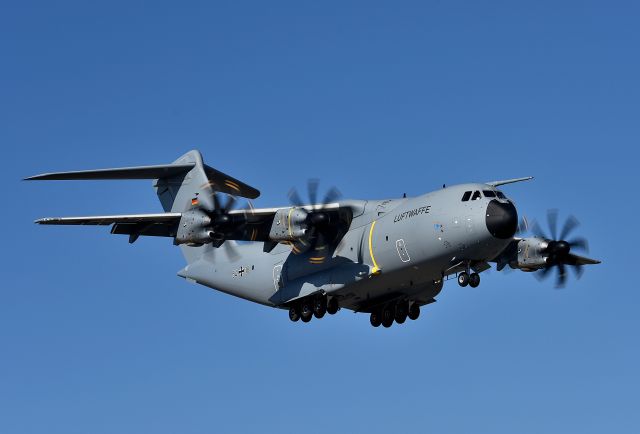 AIRBUS A-400M Atlas (GAF5416) - Anflug Fliegerhorst Wunstorf ETNW