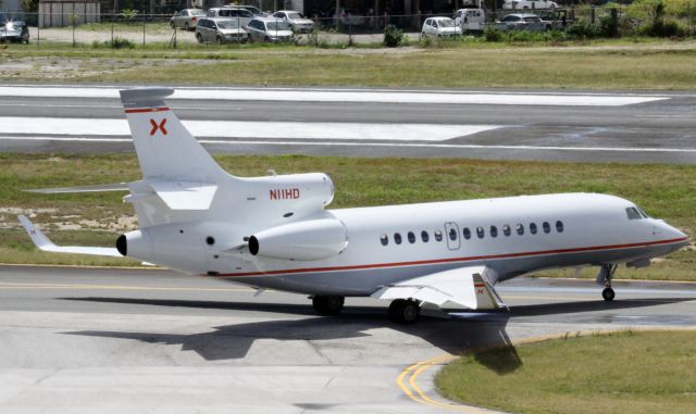 Dassault Falcon 7X (N11HD)