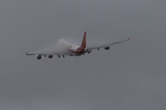 Boeing 747-400 (N402KZ) - Takeoff into fog from runway 15-33