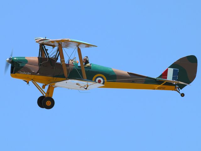 OGMA Tiger Moth (N4797)