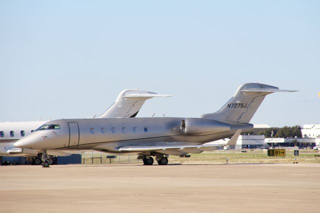 Bombardier Challenger 300 (N727SJ) - 06NOV24