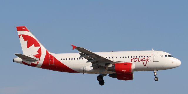 Airbus A319 (C-GSJB)