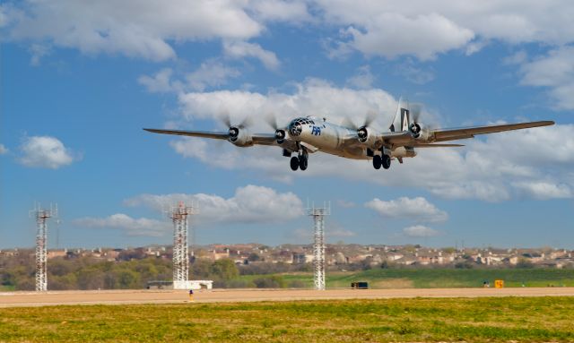 Boeing B-29 Superfortress — - FIFI Boeing B-29 Superfortress