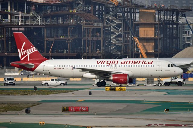 Airbus A320 (N632VA)