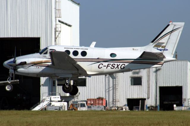 Beechcraft King Air 90 (C-FSXG) - Beech C90A, from the Monction Flight College, arriving on 15-July-11.