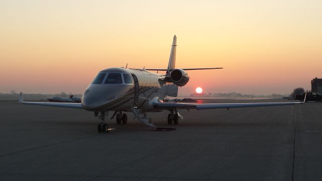 IAI Gulfstream G150 (N100SR)