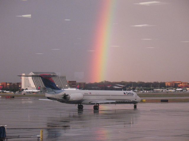 McDonnell Douglas MD-88 —