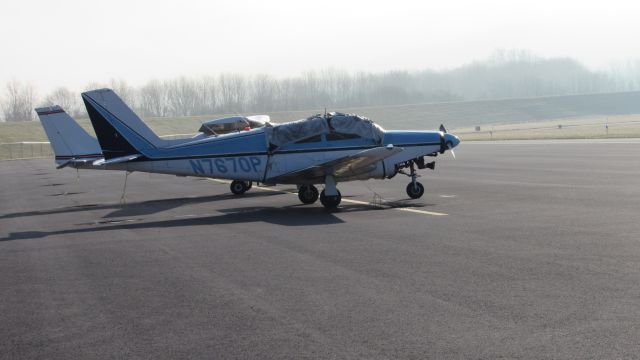 Piper PA-24 Comanche (N7670P)