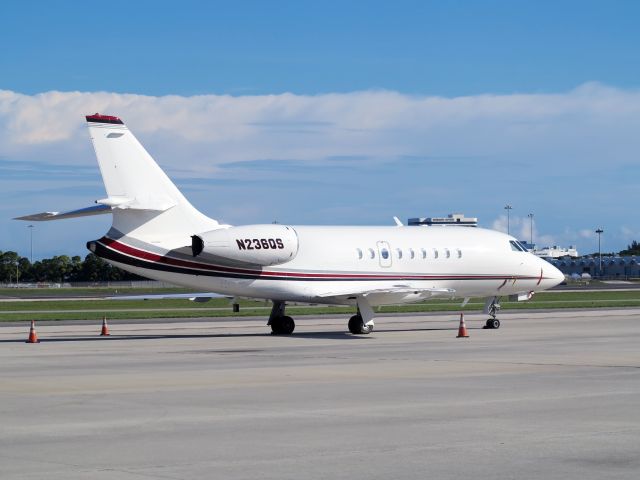 Dassault Falcon 2000 (N236QS) - A very good business jet.