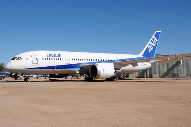 Boeing 787-8 (N787EX) - Boeing test 787 line # 02 at the Pima Air Museum