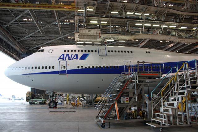 Boeing 747-400 (JA8961) - 2014.04.03/＊ANA掲載許可済み＊