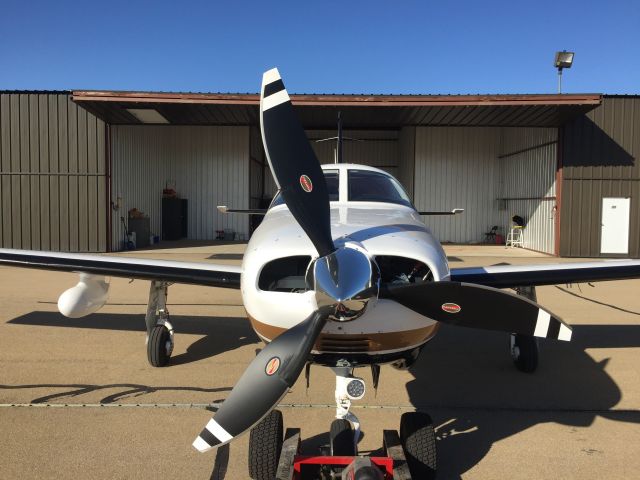 Piper Malibu Mirage (N200JP)