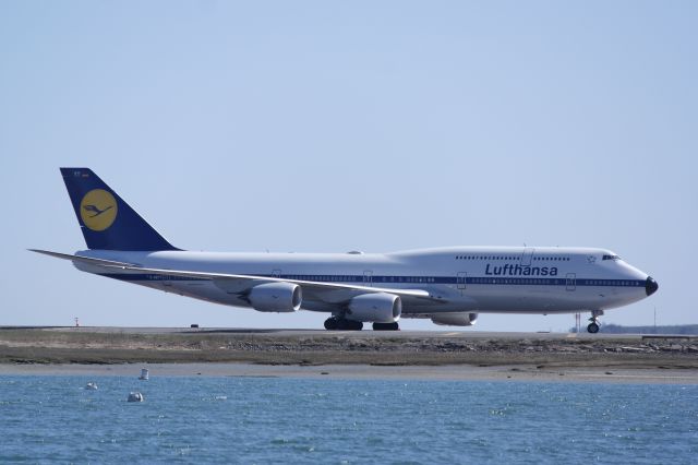 BOEING 747-8 (D-ABYT)