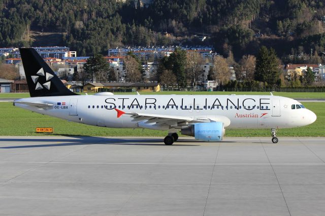 Airbus A320 (OE-LBX)