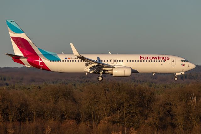 Boeing 737-800 (D-ABKM) - D-ABKM - Boeing 737-86J(WL) - Eurowings