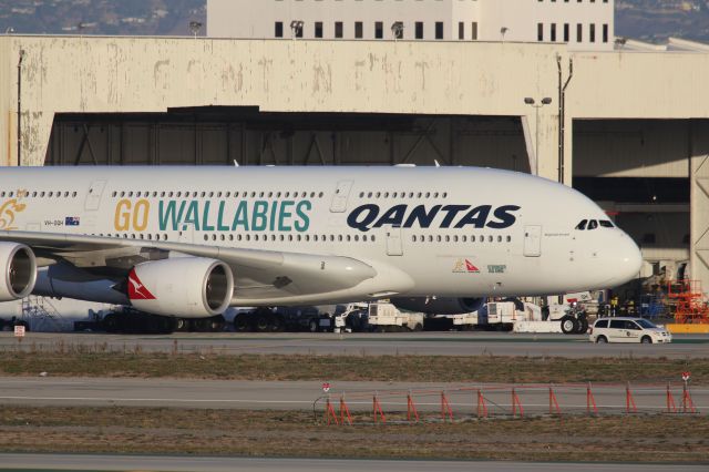 Airbus A380-800 (VH-OQH)